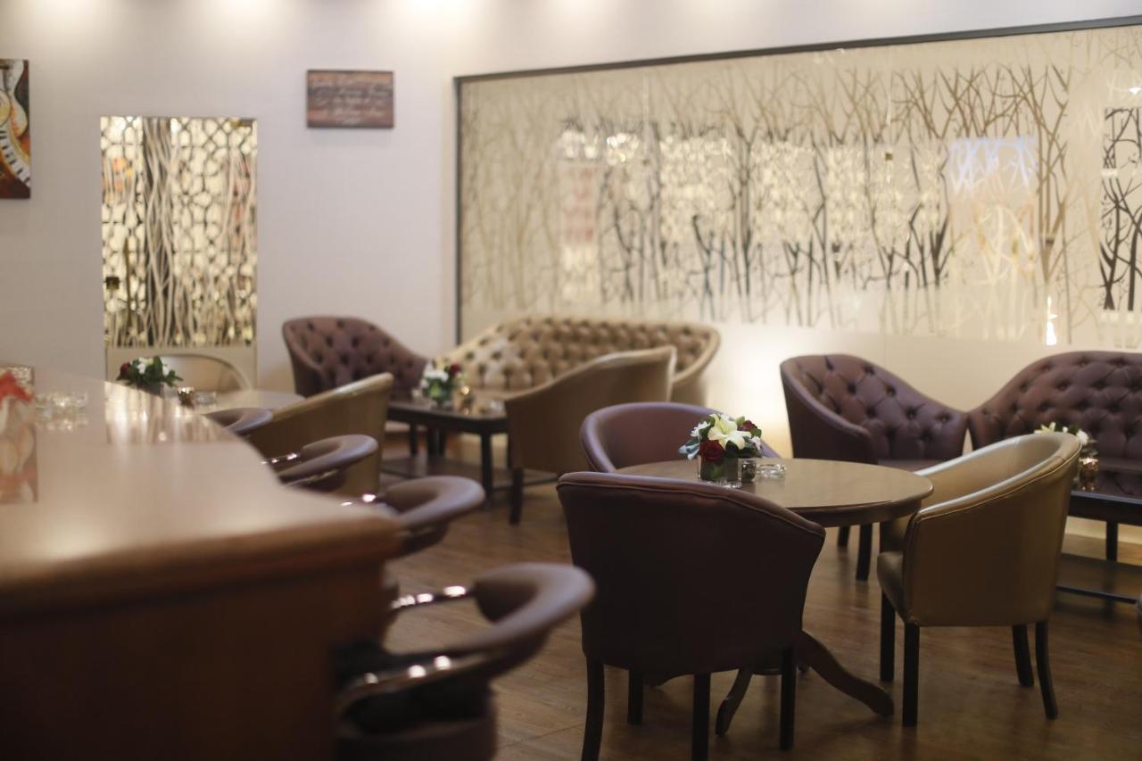 The Signature Hotel Amman Exterior photo